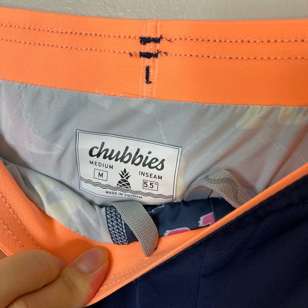 Chubbies NWOt Men’s Ultimate Training Short Exposed Liner The Dino Reps M 5.5” - Picture 6 of 8